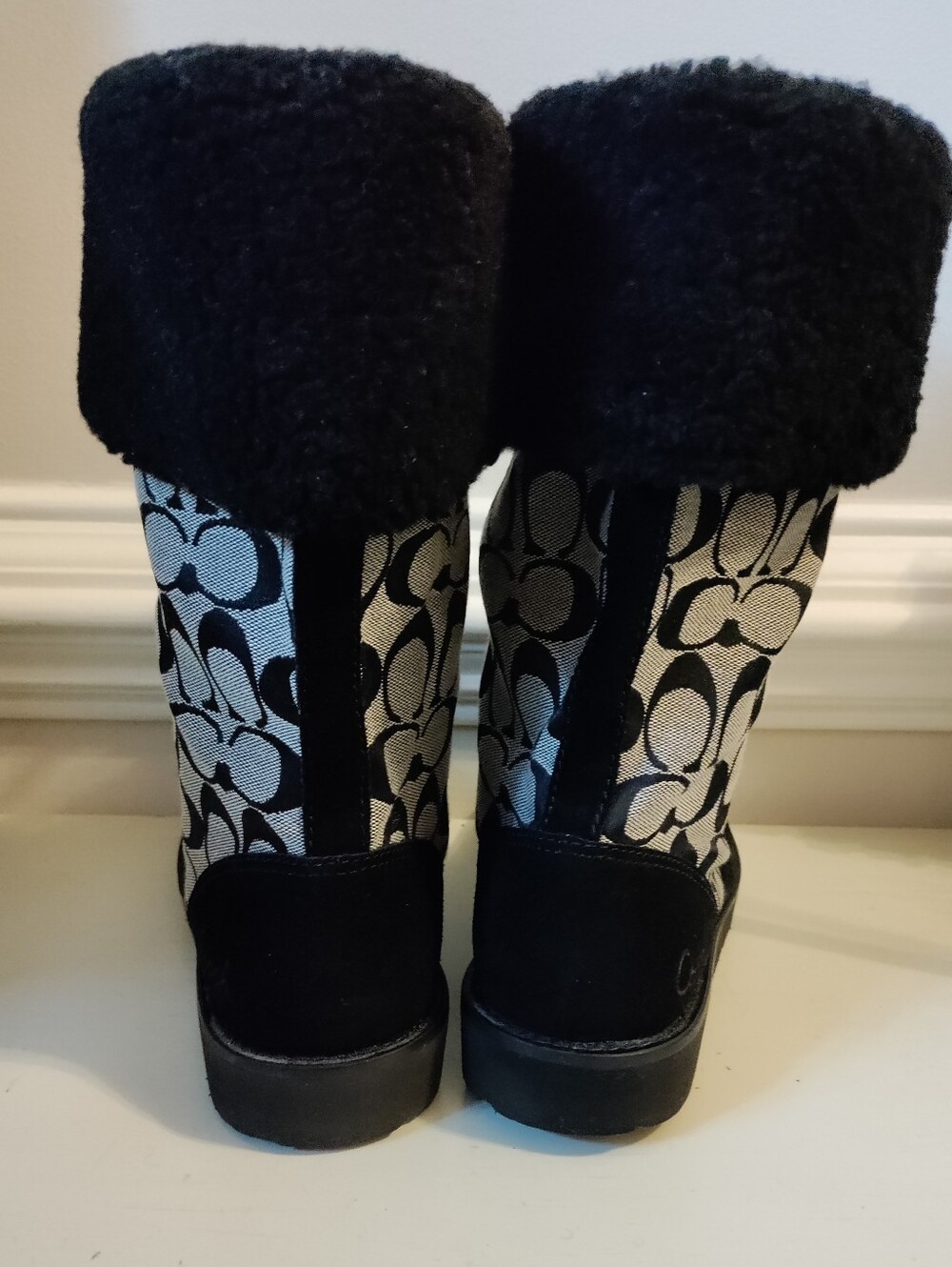 Coach Kally Signature Winter Boots – Women's Size 8.5 - Picture 5 of 6